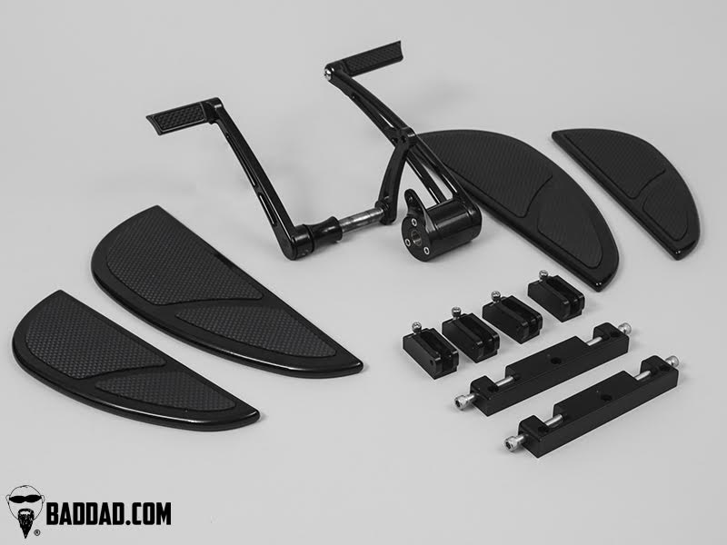 Forward Controls with Toe Shifter & 905 Floorboard Kit