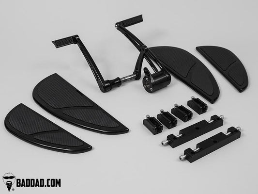 Forward Controls with Toe Shifter & 905 Floorboard Kit